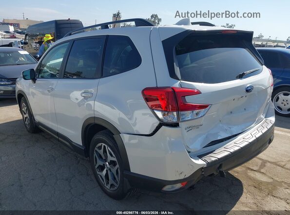 JF2SKAJC0MH452086 2021 SUBARU FORESTER White Rear left
