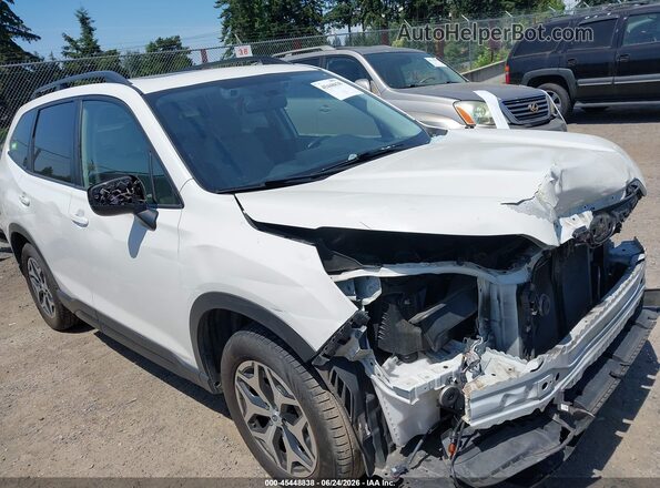 JF2SKAJC1MH466322 2021 SUBARU FORESTER White 