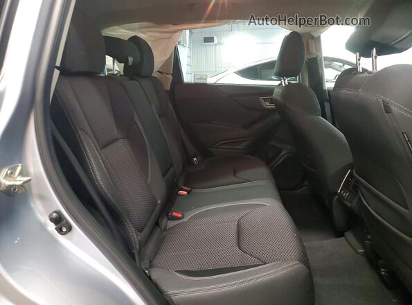 JF2SKAJC2MH462120 2021 SUBARU FORESTER Silver Սալոնի հետևի տեսք