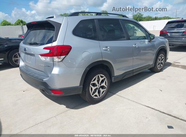 JF2SKAJC2MH468001 2021 SUBARU FORESTER Silver Trasero derecho