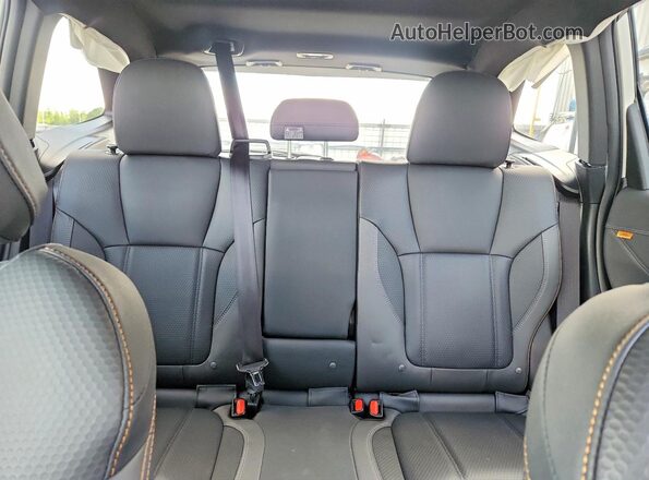 JF2SKAJC2SH404733 2025 SUBARU FORESTER Белый Вид задних сидений