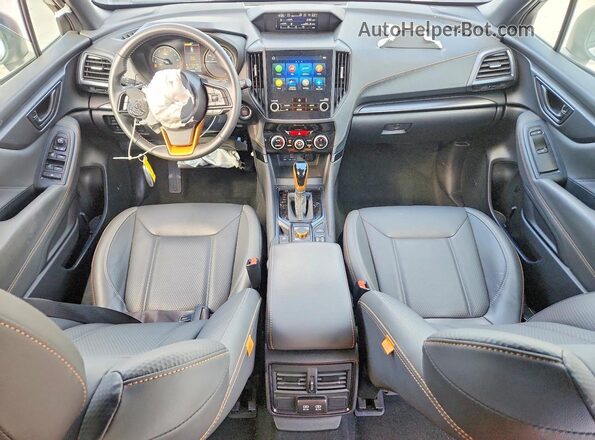 JF2SKAJC2SH404733 2025 SUBARU FORESTER Белый Вид панели приборов
