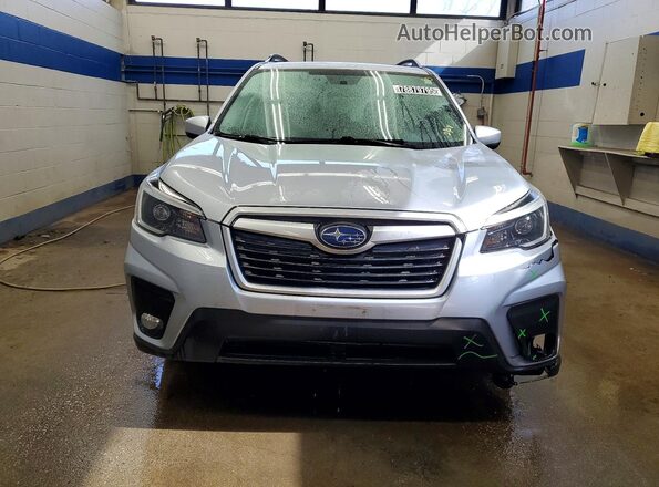 JF2SKAJC3MH541621 2021 SUBARU FORESTER Gray Դիմացի տեսք