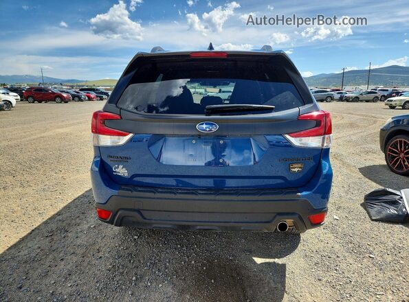 JF2SKAJC3RH529539 2024 SUBARU FORESTER Blue Вид ззаду