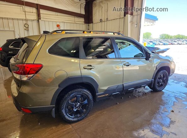 JF2SKAJC6RH434473 2024 SUBARU FORESTER Зеленый Задняя правая четверть