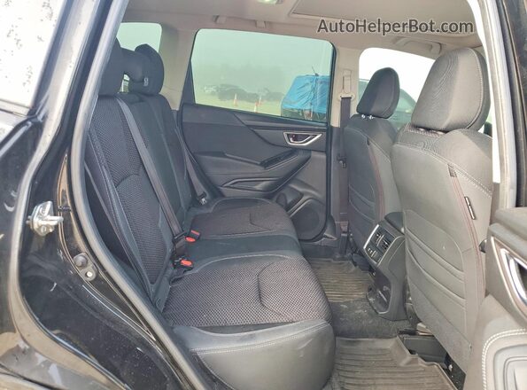 JF2SKAJC9MH418762 2021 SUBARU FORESTER Black Widok wnętrza z tyłu