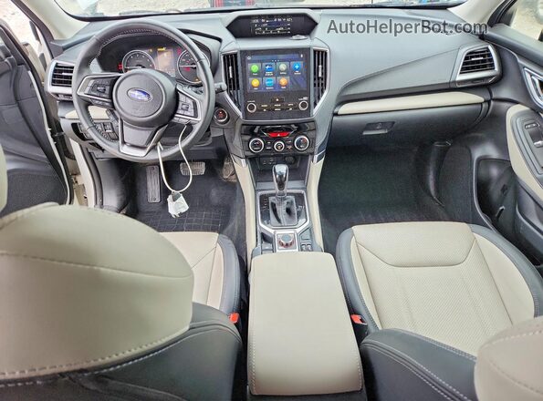 JF2SKAKC8RH511763 2024 SUBARU FORESTER White წინა პანელის ხედი