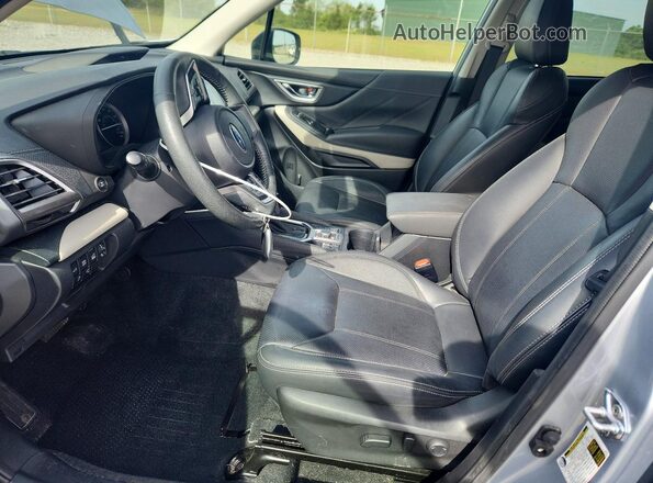 JF2SKALC6RH454364 2024 SUBARU FORESTER Синий Вид салона спереди