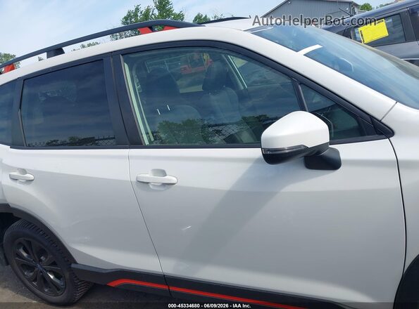 JF2SKAMC1LH432682 2020 SUBARU FORESTER White Widok wnętrza z tyłu