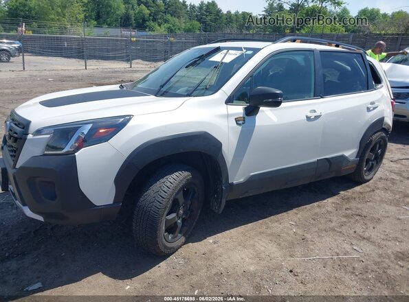 JF2SKAMC2PH551184 2023 SUBARU FORESTER White Front left