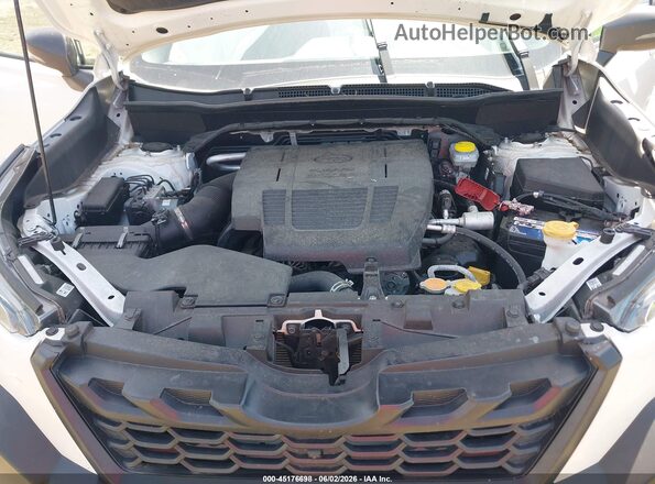 JF2SKAMC2PH551184 2023 SUBARU FORESTER White Rear view