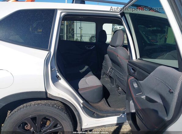 JF2SKAMC9LH559776 2020 SUBARU FORESTER White VIN კოდის სტიკერის ხედი