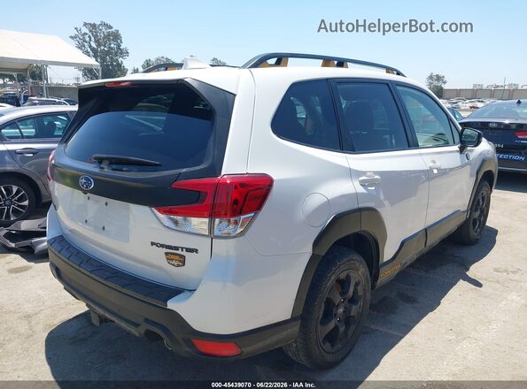 JF2SKAMCXNH528975 2022 SUBARU FORESTER White Հետևի աջ