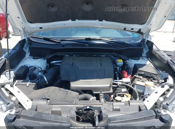 JF2SKAMCXNH528975 2022 SUBARU FORESTER White Հետևի տեսք