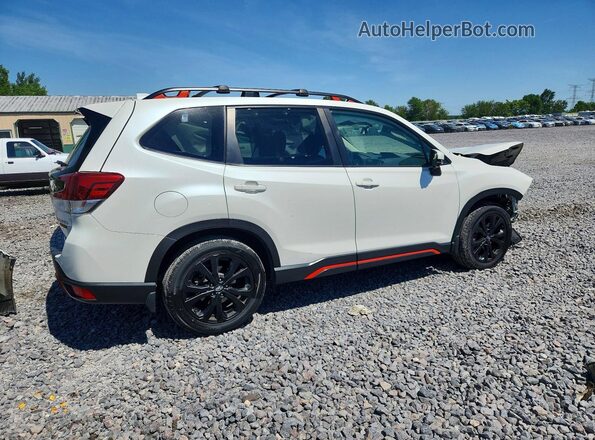 JF2SKAPC3KH517839 2019 SUBARU FORESTER White Rear right