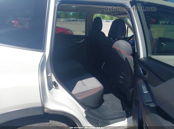 JF2SKAPC7KH564629 2019 SUBARU FORESTER White Vista de la etiqueta del VIN