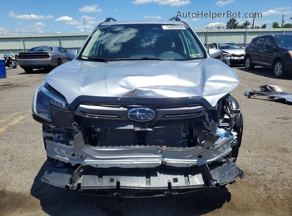 JF2SKAPC9PH469531 2023 SUBARU FORESTER Silver Դիմացի տեսք