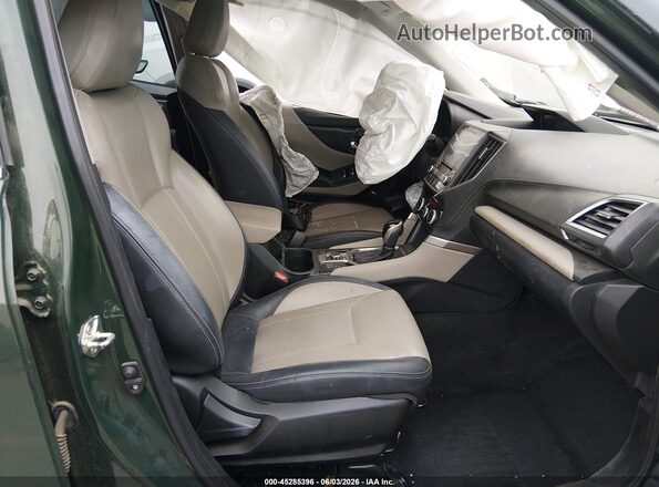 JF2SKAPCXNH405818 2022 SUBARU FORESTER Green Вид салону спереду
