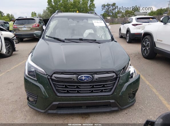 JF2SKAPCXNH405818 2022 SUBARU FORESTER Green Вид задньої частини салону