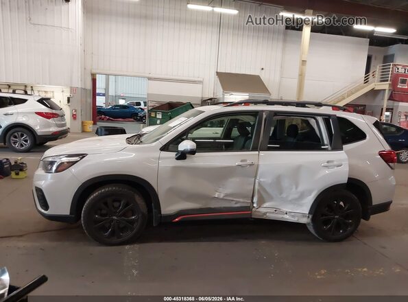 JF2SKARC3MH517551 2021 SUBARU FORESTER Белый 