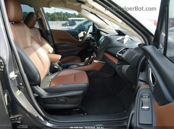 JF2SKARC3NH530026 2022 SUBARU FORESTER Gray Front interior view