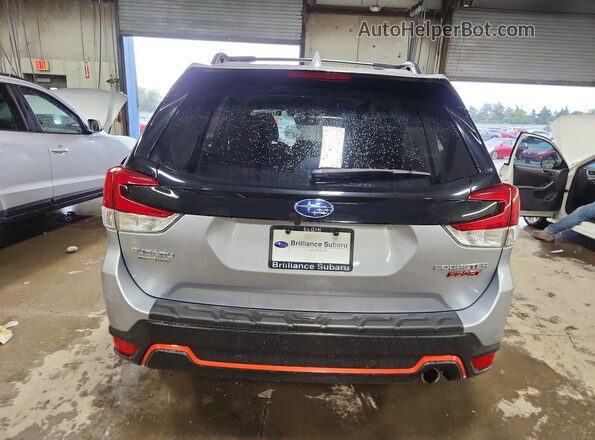 JF2SKARC5LH413724 2020 SUBARU FORESTER Gray უკანა ხედი