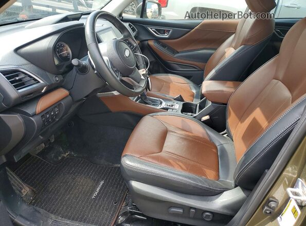 JF2SKARC5PH478983 2023 SUBARU FORESTER Green Vista interior delantera
