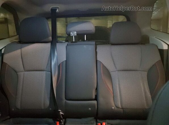 JF2SKARC7LH418570 2020 SUBARU FORESTER Серебряный Вид задних сидений