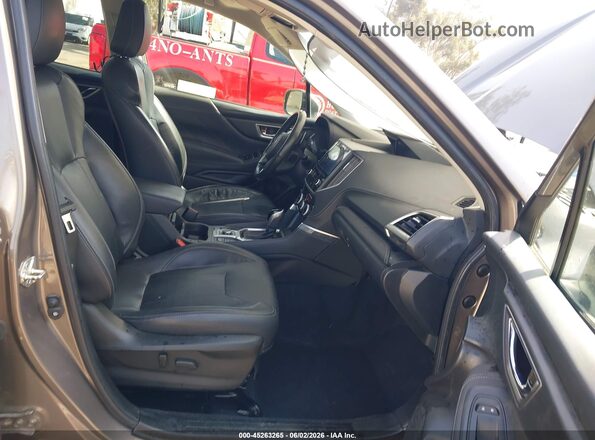 JF2SKARC9NH450066 2022 SUBARU FORESTER Gray Vista interior delantera