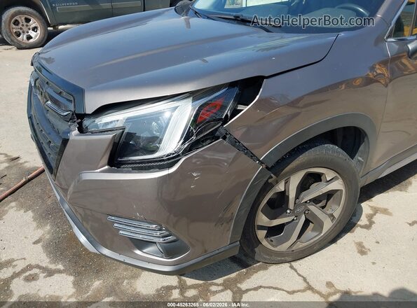JF2SKARC9NH450066 2022 SUBARU FORESTER Gray Vista frontal
