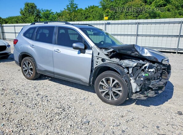 JF2SKASC1KH575147 2019 SUBARU FORESTER Silver Front right