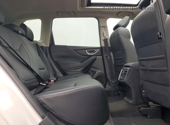 JF2SKASC1MH558965 2021 SUBARU FORESTER Белый Вид задней части салона