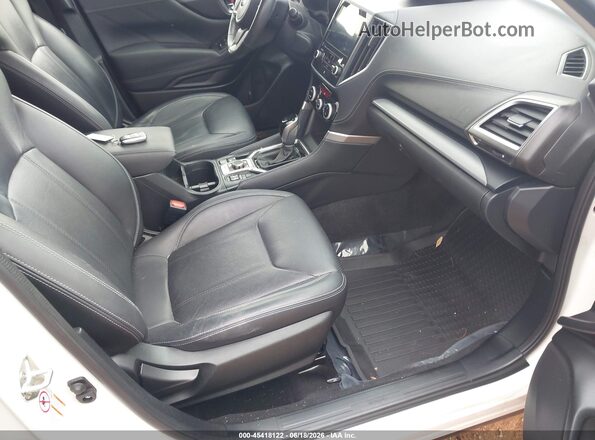 JF2SKASC2KH424866 2019 SUBARU FORESTER White Front interior view