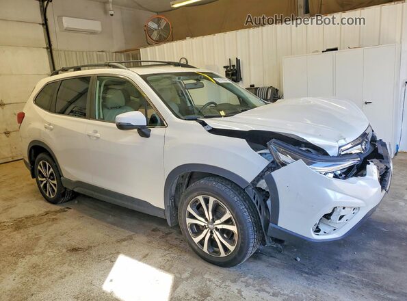 JF2SKASC2KH426293 2019 SUBARU FORESTER White Przód prawy