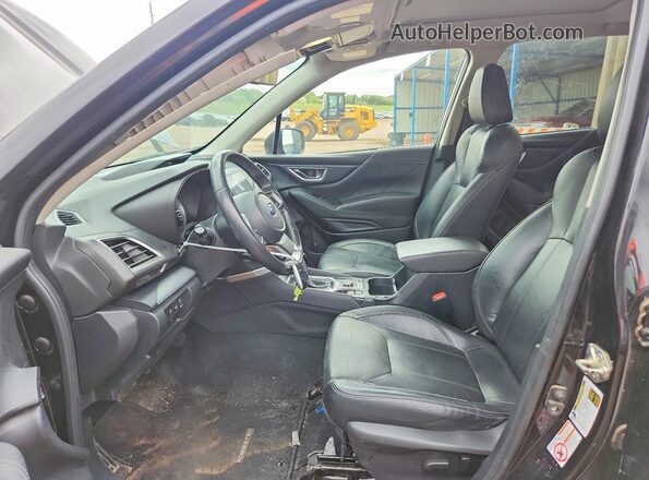 JF2SKASC7KH424913 2019 SUBARU FORESTER Black Front interior view