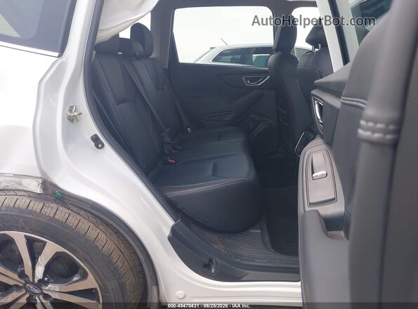 JF2SKASC8MH445420 2021 SUBARU FORESTER White VIN sticker view