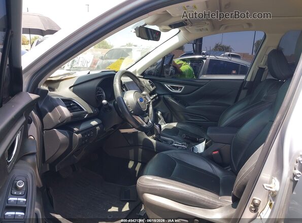 JF2SKAUC3KH587779 2019 SUBARU FORESTER Silver Սալոնի դիմացի տեսք