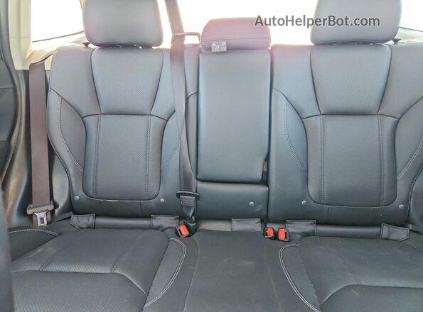 JF2SKAWC3KH505966 2019 SUBARU FORESTER Серебряный Вид задних сидений