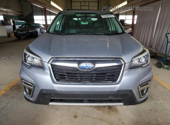 JF2SKAXC4LH451657 2020 SUBARU FORESTER Серебряный Вид спереди