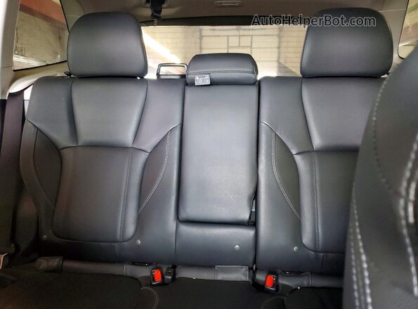 JF2SKAXC4LH451657 2020 SUBARU FORESTER Серебряный Вид задних сидений