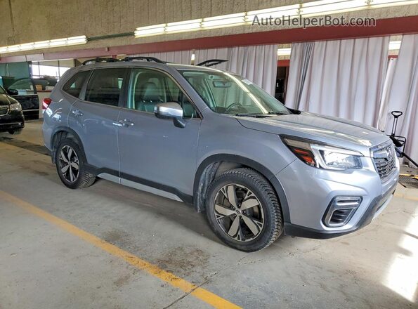JF2SKAXC4LH451657 2020 SUBARU FORESTER Серебряный Передняя правая четверть