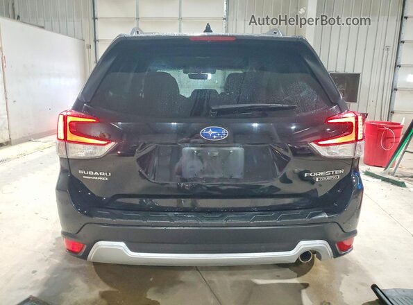 JF2SKAXC5LH551802 2020 SUBARU FORESTER Black უკანა ხედი