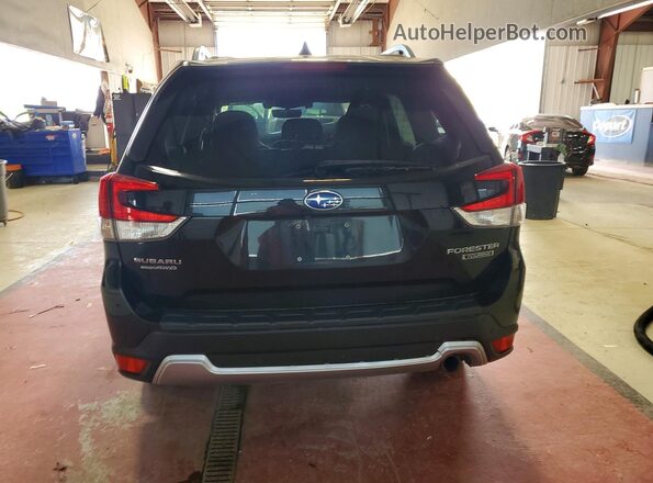 JF2SKAXC8MH591485 2021 SUBARU FORESTER Угольный 