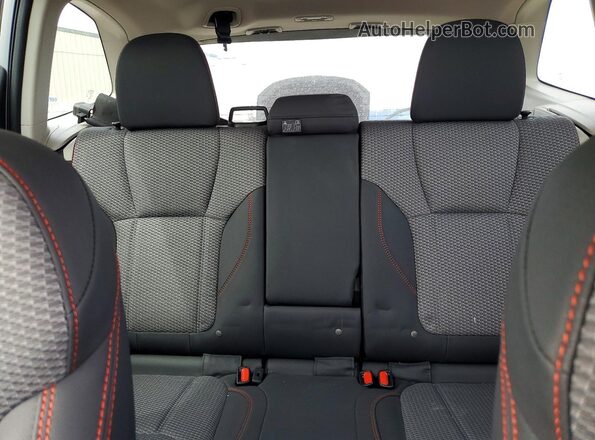 JF2SKEHC9PH495360 2023 SUBARU FORESTER Silver Вид задніх сидінь