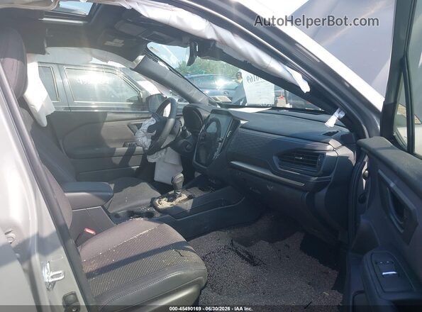 JF2SLDBC4SH425936 2025 SUBARU FORESTER Gray Widok wnętrza z przodu