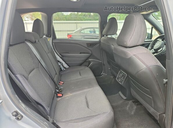 JF2SLDDC6SH544178 2025 SUBARU FORESTER Silver Вид задньої частини салону