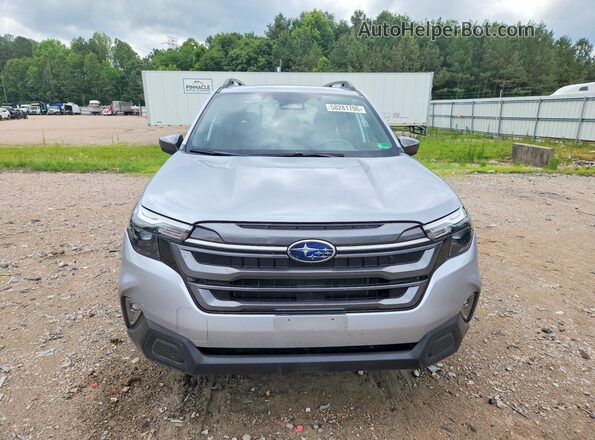 JF2SLDDC6SH544178 2025 SUBARU FORESTER Silver Вид спереду