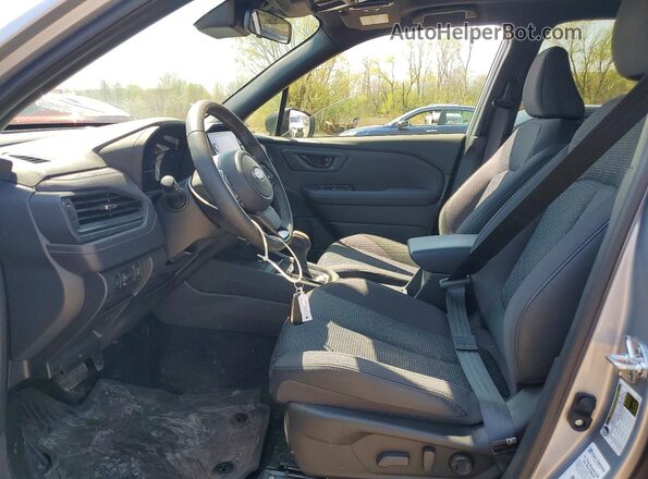 JF2SLDDC7SH465912 2025 SUBARU FORESTER Silver Widok wnętrza z przodu