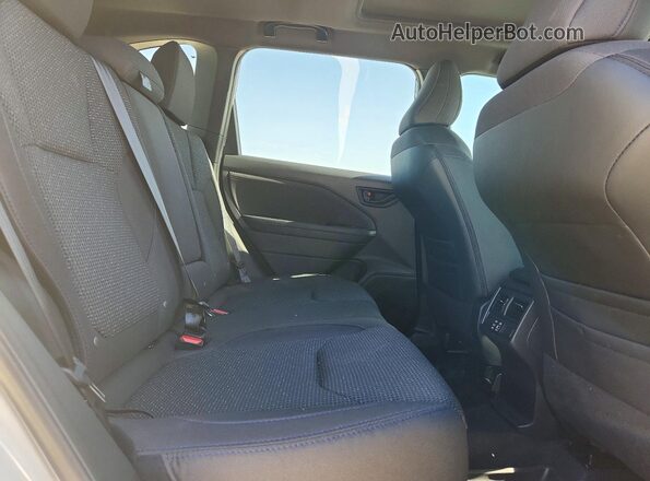JF2SLDDC9SH608407 2025 SUBARU FORESTER White Սալոնի հետևի տեսք