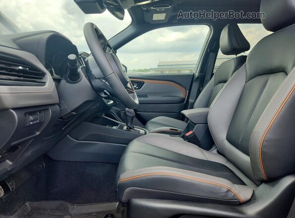 JF2SLDFC0SH499896 2025 SUBARU FORESTER Blue წინა სალონის ხედი